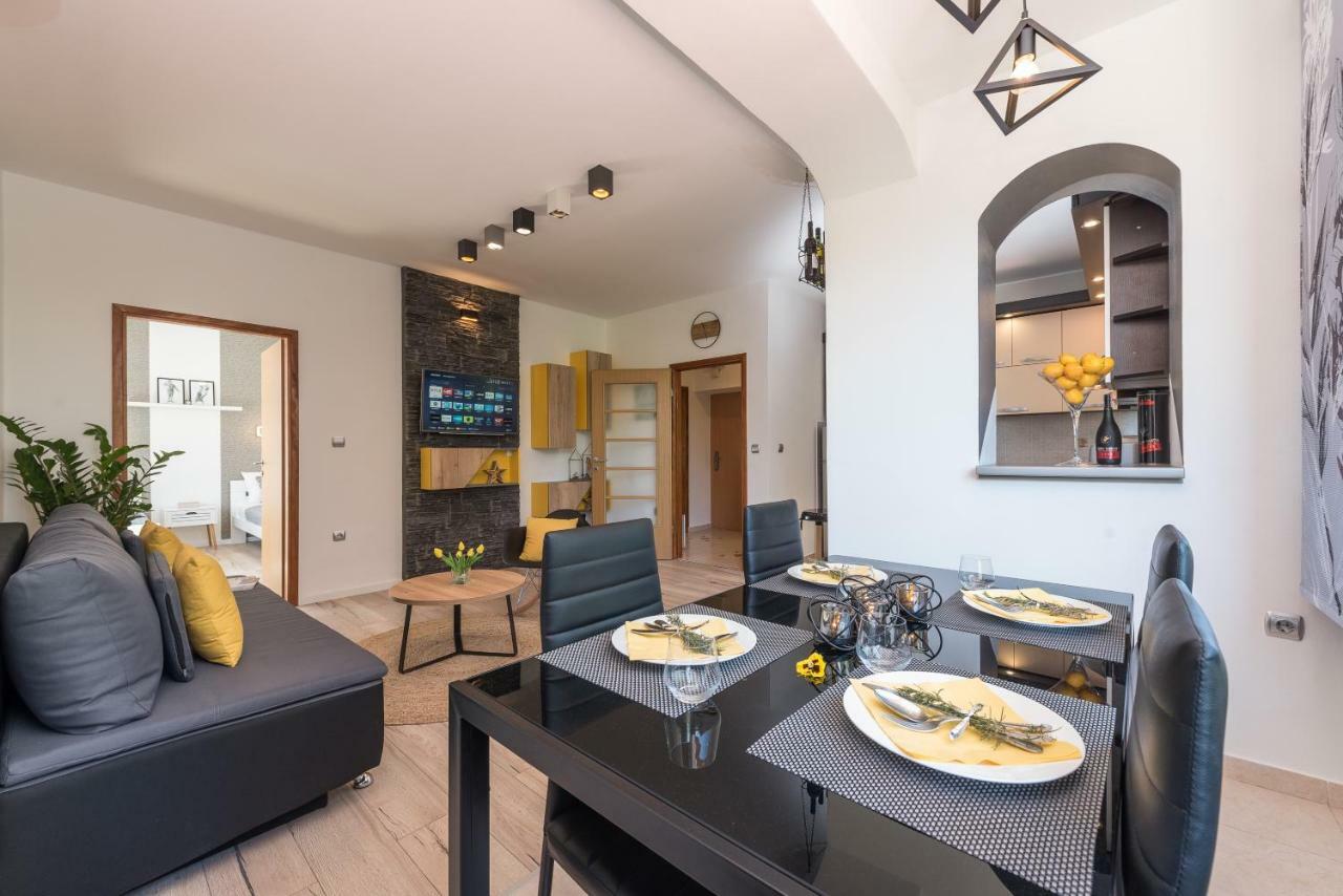 Portos Apartment Zadar Eksteriør billede