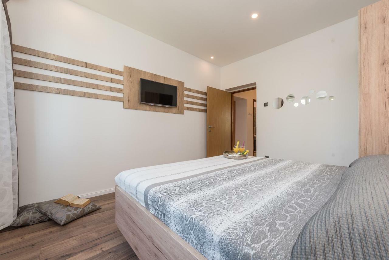 Portos Apartment Zadar Eksteriør billede