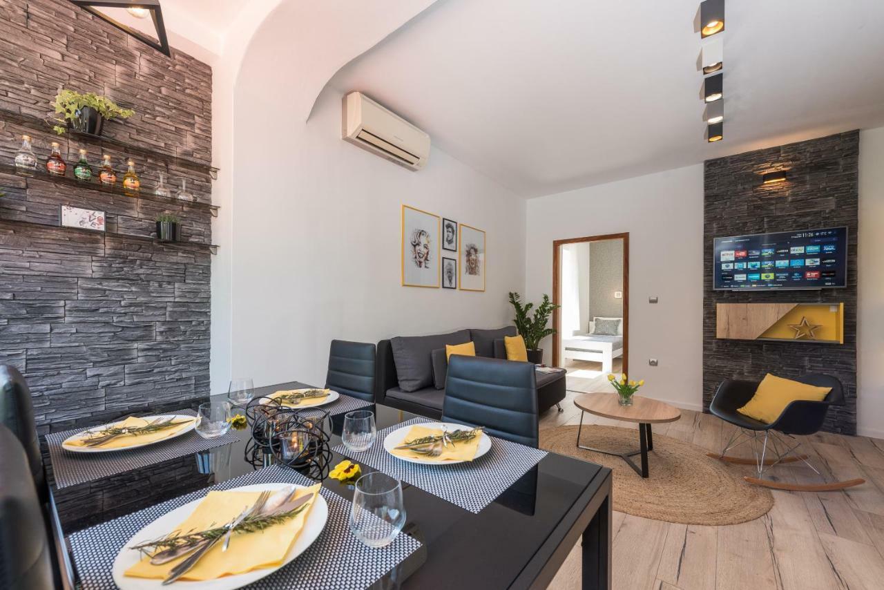 Portos Apartment Zadar Eksteriør billede